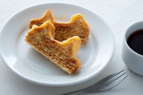 しあわせつなぐミツバチバウム ハードバウムKizuna〔カット〕